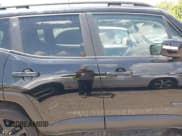 ✅ 2018 Jeep Renegade Latitude • VIN: ZACCJBBB2JPH59443 • Lot: 42555557. Wystawiony na IAAI z przebiegiem 66 689 mil. Bezpłatny archiwum sprzedaży aukcyjnych z USA i szczegółowy raport historii pojazdu na DreamBid. Zdjęcie 13.