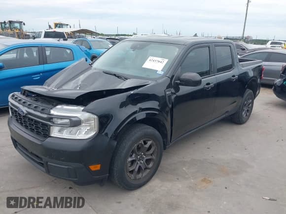 ✅ 2022 Ford Maverick XL • VIN: 3FTTW8F91NRB00017 • Lot: 42437042. Listed on IAAI with 32,700 mi. Free auction sales archive from the USA and detailed vehicle history report at DreamBid. Image 2.