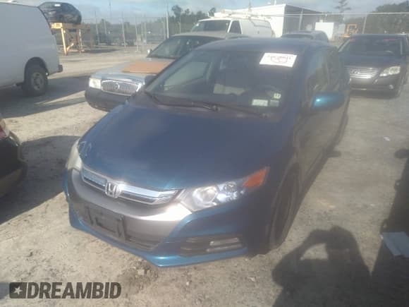 ✅ 2013 Honda Insight LX • VIN: JHMZE2H51DS004359 • Lot: 42438031. Listed on IAAI with 174,056 mi. Free auction sales archive from the USA and detailed vehicle history report at DreamBid. Image 2.