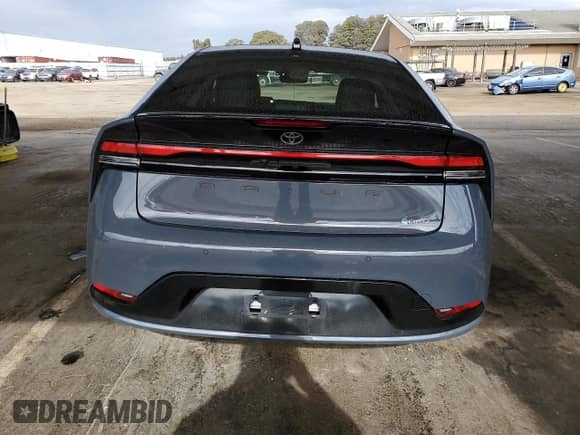 2025 Toyota Prius LE с VIN JTDACAAU2S3064223, выставлен на аукционе Copart как лот 81779185 с пробегом 5 743 миль миль и Списание • Salvage title. История ставок и продаж доступна на DreamBid. Изображение 6.