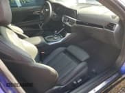 ✅ 2022 BMW 2 Series M240i xDrive • VIN: 3MW53CM09N8C50310 • Lot: 49436413. Wystawiony na Copart z przebiegiem 18 687 mil. Bezpłatny archiwum sprzedaży aukcyjnych z USA i szczegółowy raport historii pojazdu na DreamBid. Zdjęcie 8.