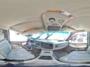 ✅ 2002 Chevrolet Suburban LT • VIN: 1GNEC16Z02J235866 • Лот: 60727825. Опубликован ранее на Copart с пробегом Не указан. Бесплатный доступ к архиву аукционных продаж из США и подробный отчёт об истории автомобиля на DreamBid. Изображение 16.