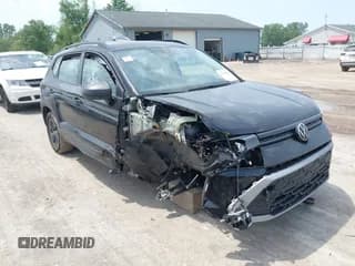 ✅ 2025 Volkswagen Taos S • VIN: 3VV5C7B2XSM014994 • Lot: 42546476. Listed on IAAI with 4,938 mi. Free auction sales archive from the USA and detailed vehicle history report at DreamBid. Image 1.