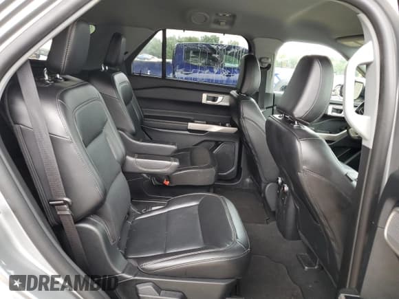 ✅ 2024 Ford Explorer Limited • VIN: 1FMSK8FH6RGA29081 • Lot: 71114505. Wystawiony na Copart z przebiegiem 70 948 mil. Bezpłatny archiwum sprzedaży aukcyjnych z USA i szczegółowy raport historii pojazdu na DreamBid. Zdjęcie 10.