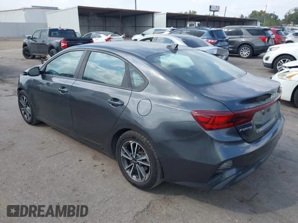✅ 2023 Kia Forte LXS • VIN: 3KPF24AD3PE536357 • Lot: 43527560. Listed on IAAI with 170,770 mi. Free auction sales archive from the USA and detailed vehicle history report at DreamBid. Image 3.