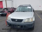 ✅ 1999 Honda CR-V LX • VIN: JHLRD1841XC083779 • Лот: 43151297. Опубликован ранее на IAAI с пробегом 250 478 миль. Бесплатный доступ к архиву аукционных продаж из США и подробный отчёт об истории автомобиля на DreamBid. Изображение 6.