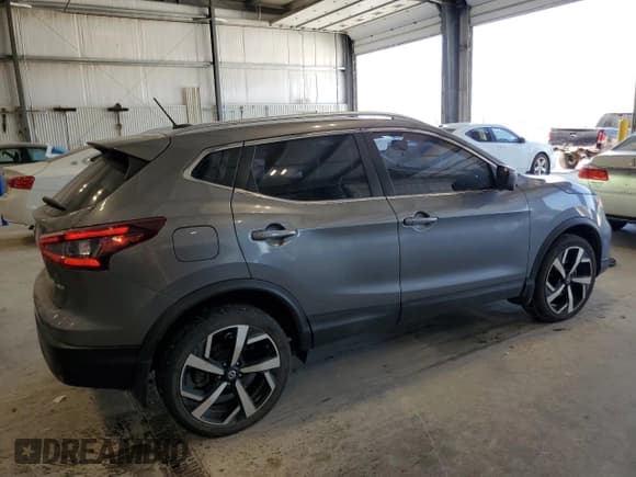 ✅ 2020 Nissan Rogue S • VIN: JN1BJ1CW4LW365748 • Lot: 71892275. Listed on Copart with 79,951 mi. Free auction sales archive from the USA and detailed vehicle history report at DreamBid. Image 3.