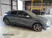 2020 Hyundai Veloster 2.0 z VIN KMHTG6AF9LU032050, wystawiony jako Copart lot #80888004 z przebiegiem 120 643 mil mil oraz Czysty tytuł • Clean title. Historia ofert i sprzedaży dostępna na DreamBid. Obrazek 4.