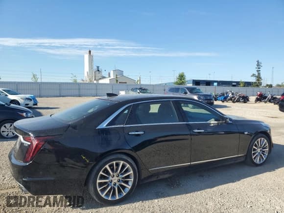 ✅ 2019 Cadillac CT6 Premium Luxury AWD • VIN: 1G6KD5RS0KU114805 • Lot: 70148715. Wystawiony na Copart z przebiegiem 29 212 mil. Bezpłatny archiwum sprzedaży aukcyjnych z USA i szczegółowy raport historii pojazdu na DreamBid. Zdjęcie 3.