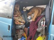 ✅ 1993 GMC Safari • VIN: 1GKEL19W9PB552660 • Lot: 46530935. Wystawiony na Copart z przebiegiem 230 644 mil. Bezpłatny archiwum sprzedaży aukcyjnych z USA i szczegółowy raport historii pojazdu na DreamBid. Zdjęcie 11.