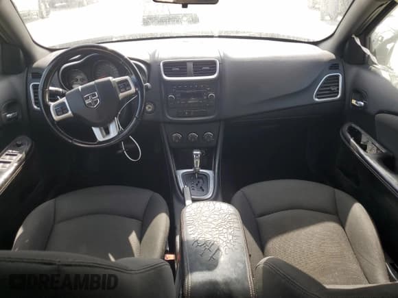 ✅ 2012 Dodge Avenger SXT • VIN: 1C3CDZCB6CN112154 • Лот: 77779994. Опубликован ранее на Copart с пробегом 153 388 миль. Бесплатный доступ к архиву аукционных продаж из США и подробный отчёт об истории автомобиля на DreamBid. Изображение 8.