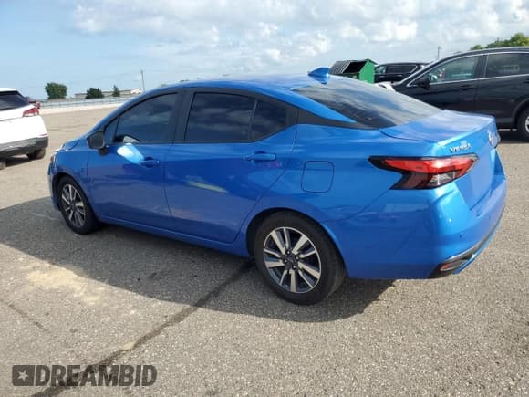 ✅ 2023 Nissan Versa SV • VIN: 3N1CN8EV6PL864228 • Лот: 69918575. Опубликован ранее на Copart с пробегом 33 332 миль. Бесплатный доступ к архиву аукционных продаж из США и подробный отчёт об истории автомобиля на DreamBid. Изображение 2.