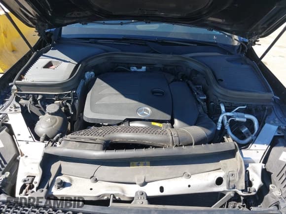 ✅ 2021 Mercedes-Benz GLC 300 • VIN: W1N0G8DB6MV286007 • Lot: 42940680. Listed on IAAI with 120,716 mi. Free auction sales archive from the USA and detailed vehicle history report at DreamBid. Image 10.