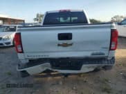 ✅ 2018 Chevrolet Silverado 1500 High Country • VIN: 3GCUKTEC1JG596507 • Лот: 69051994. Опубликован ранее на Copart с пробегом 68 554 миль. Бесплатный доступ к архиву аукционных продаж из США и подробный отчёт об истории автомобиля на DreamBid. Изображение 6.