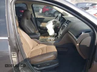 ✅ 2015 GMC Acadia SLT • VIN: 1GKKVRKD8FJ179894 • Лот: 43351510. Опубликован ранее на IAAI с пробегом 215 152 миль. Бесплатный доступ к архиву аукционных продаж из США и подробный отчёт об истории автомобиля на DreamBid. Изображение 5.