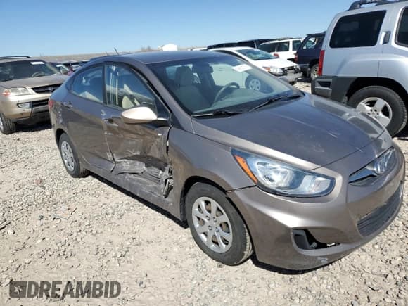 ✅ 2014 Hyundai Accent GLS • VIN: KMHCT4AE1EU654149 • Lot: 57675315. Wystawiony na Copart z przebiegiem 90 586 mil. Bezpłatny archiwum sprzedaży aukcyjnych z USA i szczegółowy raport historii pojazdu na DreamBid. Zdjęcie 4.