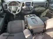 ✅ 2021 Chevrolet Silverado 1500 RST • VIN: 1GCUYEED1MZ396945 • Lot: 73093574. Wystawiony na Copart z przebiegiem 76 563 mil. Bezpłatny archiwum sprzedaży aukcyjnych z USA i szczegółowy raport historii pojazdu na DreamBid. Zdjęcie 8.