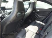 ✅ 2019 Mercedes-Benz CLA 250 • VIN: WDDSJ4GB7KN719777 • Lot: 42523069. Wystawiony na IAAI z przebiegiem 51 450 mil. Bezpłatny archiwum sprzedaży aukcyjnych z USA i szczegółowy raport historii pojazdu na DreamBid. Zdjęcie 8.