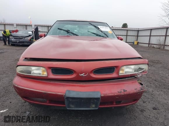 ✅ 1999 Oldsmobile 88 LS • VIN: 1G3HN52K7X4837752 • Lot: 41657894. Listed on IAAI with 177,423 mi. Free auction sales archive from the USA and detailed vehicle history report at DreamBid. Image 12.