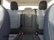 ✅ 2014 Ford Escape SE • VIN: 1FMCU0GX0EUD38384 • Lot: 63342715. Wystawiony na Copart z przebiegiem 121 319 mil. Bezpłatny archiwum sprzedaży aukcyjnych z USA i szczegółowy raport historii pojazdu na DreamBid. Zdjęcie 10.