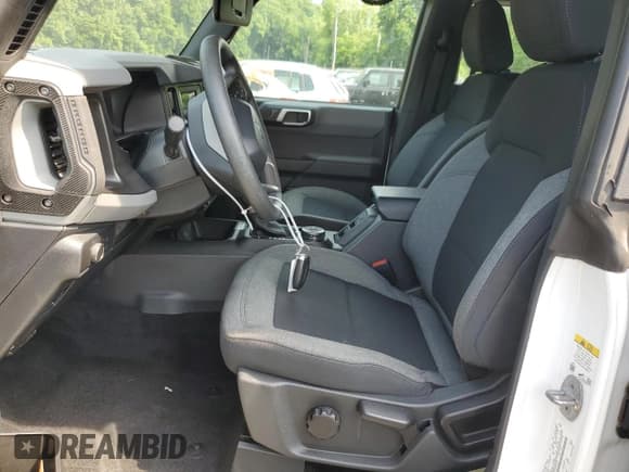 ✅ 2021 Ford Bronco • VIN: 1FMDE5DH7MLA97679 • Lot: 59857284. Listed on Copart with 33,155 mi. Free auction sales archive from the USA and detailed vehicle history report at DreamBid. Image 7.