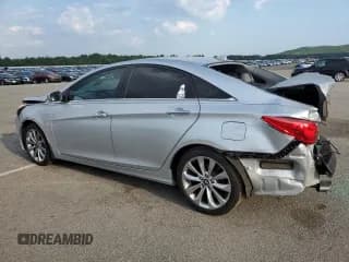 ✅ 2013 Hyundai Sonata SE • VIN: 5NPEC4AC9DH680793 • Lot: 68699014. Listed on Copart with 76,186 mi. Free auction sales archive from the USA and detailed vehicle history report at DreamBid. Image 2.