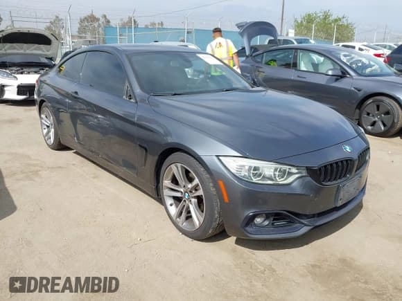 ✅ 2014 BMW 4 Series 428i • VIN: WBA3N7C5XEF718428 • Lot: 42043910. Listed on IAAI with 157,686 mi. Free auction sales archive from the USA and detailed vehicle history report at DreamBid. Image 1.