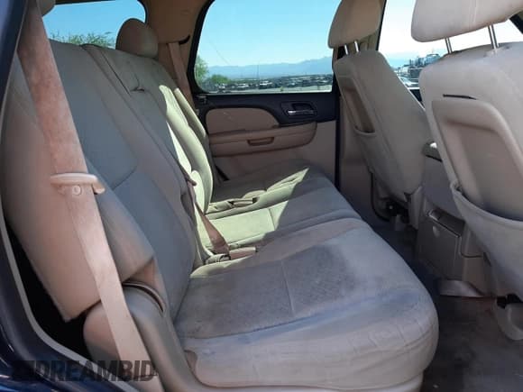 ✅ 2008 Chevrolet Tahoe LS • VIN: 1GNFC13C08R165865 • Lot: 58601235. Listed on Copart with 173,735 mi. Free auction sales archive from the USA and detailed vehicle history report at DreamBid. Image 11.