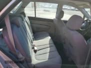 ✅ 2008 Kia Rondo EX • VIN: KNAFG526487138774 • Лот: 92442185. Опубликован ранее на Copart с пробегом 100 454 миль. Бесплатный доступ к архиву аукционных продаж из США и подробный отчёт об истории автомобиля на DreamBid. Изображение 10.