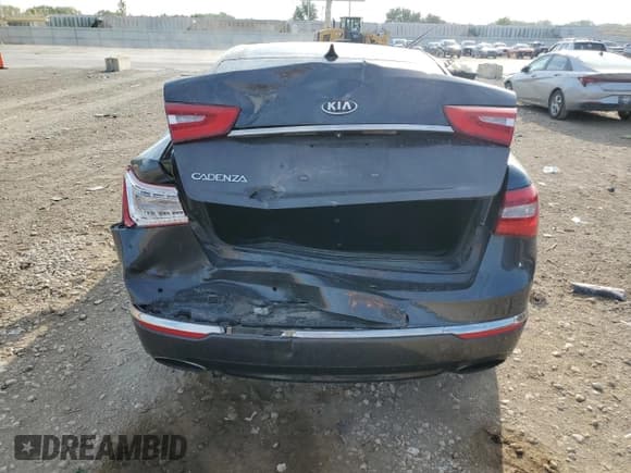 ✅ 2014 Kia Cadenza Premium • VIN: KNALN4D71E5136089 • Lot: 72343514. Wystawiony na Copart z przebiegiem 81 616 mil. Bezpłatny archiwum sprzedaży aukcyjnych z USA i szczegółowy raport historii pojazdu na DreamBid. Zdjęcie 6.