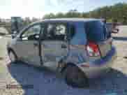 2006 Chevrolet Aveo LS z VIN KL1TD66646B526653, wystawiony jako Copart lot #84706574 z przebiegiem 102 701 mil mil oraz Szkoda całkowita • Salvage title. Historia ofert i sprzedaży dostępna na DreamBid. Obrazek 2.