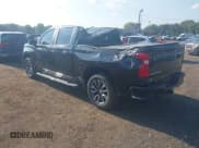 ✅ 2019 Chevrolet Silverado 1500 RST • VIN: 3GCUYEED9KG102561 • Lot: 43216999. Wystawiony na IAAI z przebiegiem 76 081 mil. Bezpłatny archiwum sprzedaży aukcyjnych z USA i szczegółowy raport historii pojazdu na DreamBid. Zdjęcie 3.