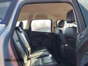 ✅ 2013 Ford C-Max SEL • VIN: 1FADP5CU9DL556875 • Lot: 41976730. Wystawiony na IAAI z przebiegiem 199 557 mil. Bezpłatny archiwum sprzedaży aukcyjnych z USA i szczegółowy raport historii pojazdu na DreamBid. Zdjęcie 8.