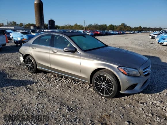 ✅ 2020 Mercedes-Benz C 300 • VIN: W1KWF8EB8LR574868 • Lot: 90704755. Listed on Copart with 28,695 mi. Free auction sales archive from the USA and detailed vehicle history report at DreamBid. Image 4.
