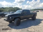 ✅ 2000 Dodge 2500 • VIN: 3B7KC2369YG159022 • Lot: 62839935. Listed on Copart with 267,277 mi. Free auction sales archive from the USA and detailed vehicle history report at DreamBid. Image 1.