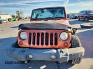 ✅ 2009 Jeep Wrangler Unlimited X • VIN: 1J4GA391X9L720274 • Lot: 82734205. Wystawiony na Copart z przebiegiem 110 668 mil. Bezpłatny archiwum sprzedaży aukcyjnych z USA i szczegółowy raport historii pojazdu na DreamBid. Zdjęcie 5.