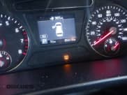 ✅ 2019 Kia Sorento L • VIN: 5XYPG4A38KG598250 • Lot: 43710805. Wystawiony na IAAI z przebiegiem 85 019 mil. Bezpłatny archiwum sprzedaży aukcyjnych z USA i szczegółowy raport historii pojazdu na DreamBid. Zdjęcie 15.