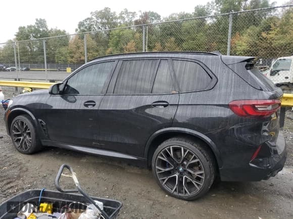 ✅ 2021 BMW X5 M • VIN: 5YMJU0C0XM9E95257 • Lot: 86444785. Wystawiony na Copart z przebiegiem 66 745 mil. Bezpłatny archiwum sprzedaży aukcyjnych z USA i szczegółowy raport historii pojazdu na DreamBid. Zdjęcie 2.
