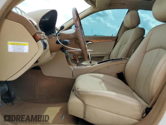 ✅ 2009 Mercedes-Benz E 350 Luxury • VIN: WDBUF87X39B382980 • Лот: 82025935. Опубликован ранее на Copart с пробегом 177 668 миль. Бесплатный доступ к архиву аукционных продаж из США и подробный отчёт об истории автомобиля на DreamBid. Изображение 7.