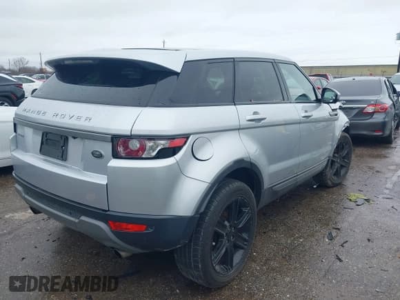 ✅ 2015 Land Rover Range Rover Evoque Pure Premium • VIN: SALVR2BG6FH070994 • Lot: 41536880. Wystawiony na IAAI z przebiegiem 59 173 mil. Bezpłatny archiwum sprzedaży aukcyjnych z USA i szczegółowy raport historii pojazdu na DreamBid. Zdjęcie 4.