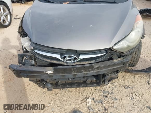 ✅ 2013 Hyundai Elantra GLS • VIN: 5NPDH4AE3DH282543 • Lot: 43730991. Listed on IAAI with 150,261 mi. Free auction sales archive from the USA and detailed vehicle history report at DreamBid. Image 12.