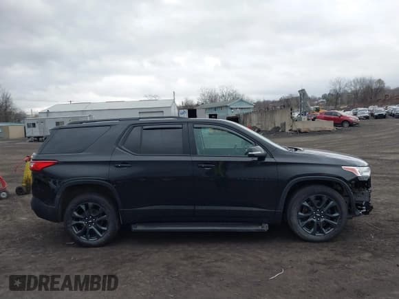 ✅ 2021 Chevrolet Traverse RS • VIN: 1GNEVJKW1MJ266519 • Lot: 41722070. Wystawiony na IAAI z przebiegiem 76 607 mil. Bezpłatny archiwum sprzedaży aukcyjnych z USA i szczegółowy raport historii pojazdu na DreamBid. Zdjęcie 13.