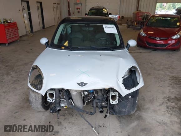 ✅ 2014 MINI Paceman S • VIN: WMWSS5C54EWN67319 • Lot: 42600308. Wystawiony na IAAI z przebiegiem 103 367 mil. Bezpłatny archiwum sprzedaży aukcyjnych z USA i szczegółowy raport historii pojazdu na DreamBid. Zdjęcie 12.