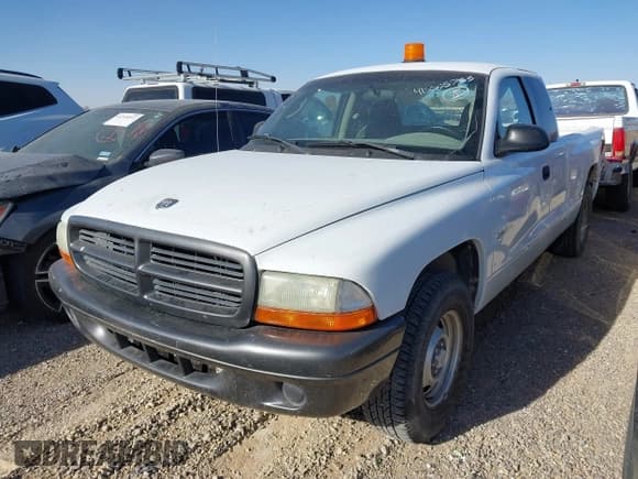 ✅ 2002 Dodge Dakota • VIN: 1B7GL12X32S701273 • Лот: 41552573. Опубликован ранее на IAAI с пробегом 157 212 миль. Бесплатный доступ к архиву аукционных продаж из США и подробный отчёт об истории автомобиля на DreamBid. Изображение 2.