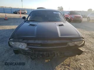 ✅ 2013 Dodge Challenger SXT • VIN: 2C3CDYAG3DH619905 • Lot: 41792435. Wystawiony na Copart z przebiegiem 121 516 mil. Bezpłatny archiwum sprzedaży aukcyjnych z USA i szczegółowy raport historii pojazdu na DreamBid. Zdjęcie 5.