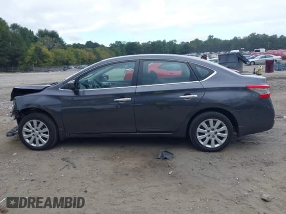 ✅ 2014 Nissan Sentra SV • VIN: 3N1AB7AP3EY274778 • Lot: 43313094. Listed on IAAI with 133,342 mi. Free auction sales archive from the USA and detailed vehicle history report at DreamBid. Image 15.