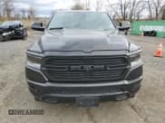 ✅ 2022 Ram 1500 Laramie • VIN: 1C6SRFJT7NN323764 • Лот: 92511335. Опубликован ранее на Copart с пробегом 26 170 миль. Бесплатный доступ к архиву аукционных продаж из США и подробный отчёт об истории автомобиля на DreamBid. Изображение 5.