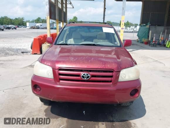 2004 Toyota Highlander with VIN JTEGD21A640084395, listed as a IAAI auction lot 42820915 with 208,871 mi miles and . Bid and sale history available at DreamBid. Image 6.