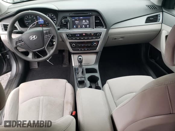 ✅ 2016 Hyundai Sonata SE • VIN: 5NPE24AF0GH320720 • Lot: 36372133. Listed on Copart with 66,487 mi. Free auction sales archive from the USA and detailed vehicle history report at DreamBid. Image 8.