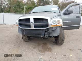 2006 Dodge 3500 Laramie z VIN 3D7LX38C06G143095, wystawiony jako IAAI lot #40889368 z przebiegiem Nie podano mil oraz . Historia ofert i sprzedaży dostępna na DreamBid. Obrazek 6.
